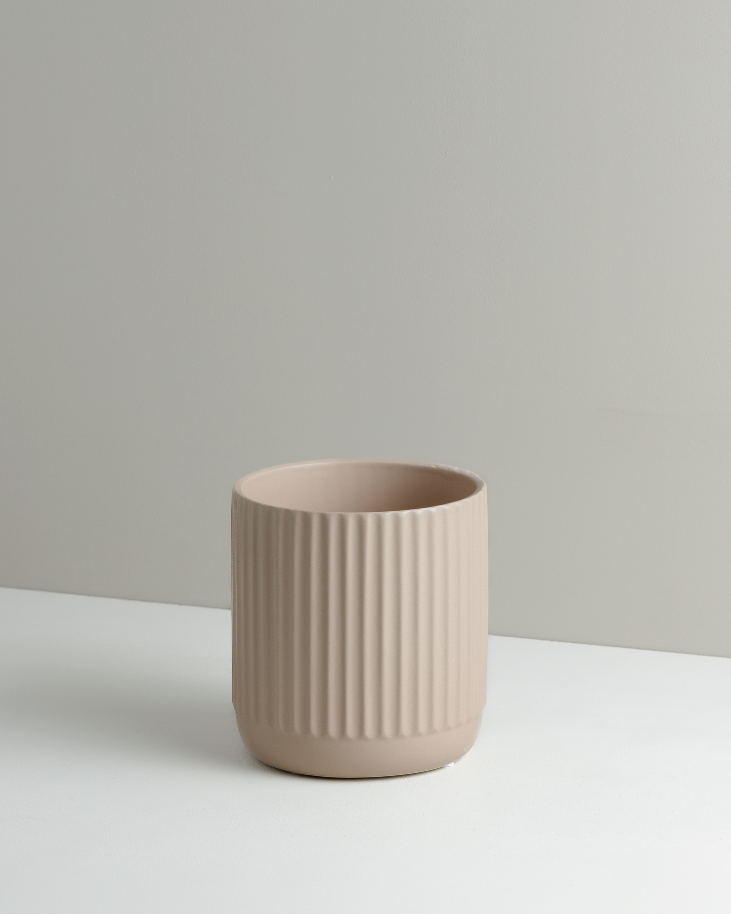 Temple Pot, Latte (125mm Pot Size)