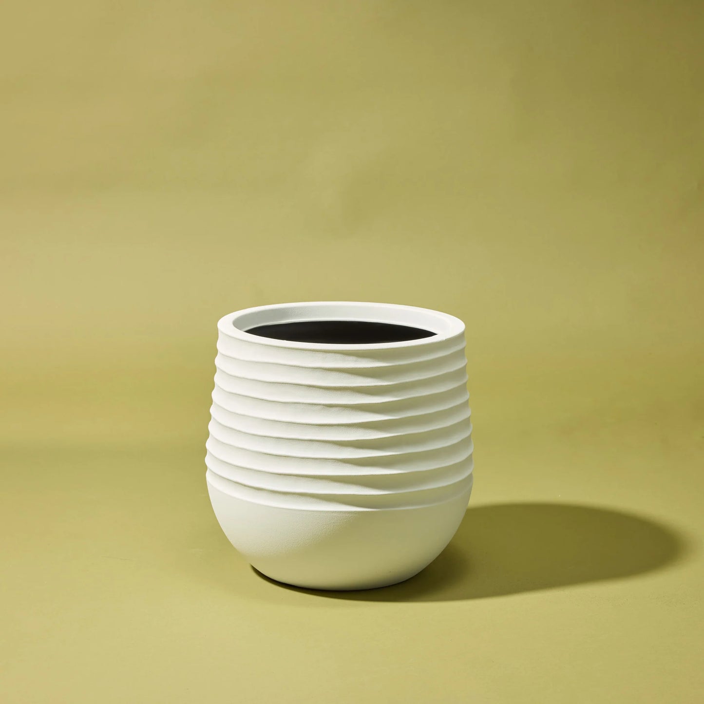 Ryker Pot (White)