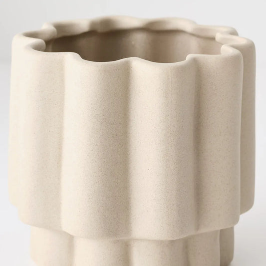 Gustel Pot, Putty (100mm Pot Size)