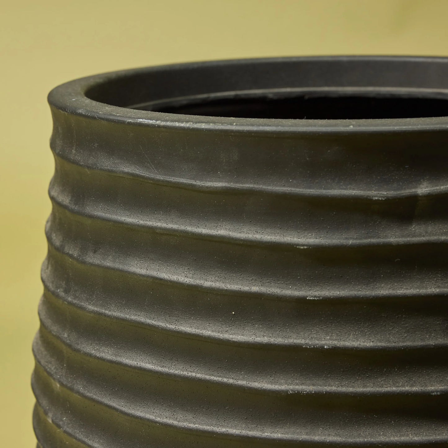 Ryker Pot (Black)